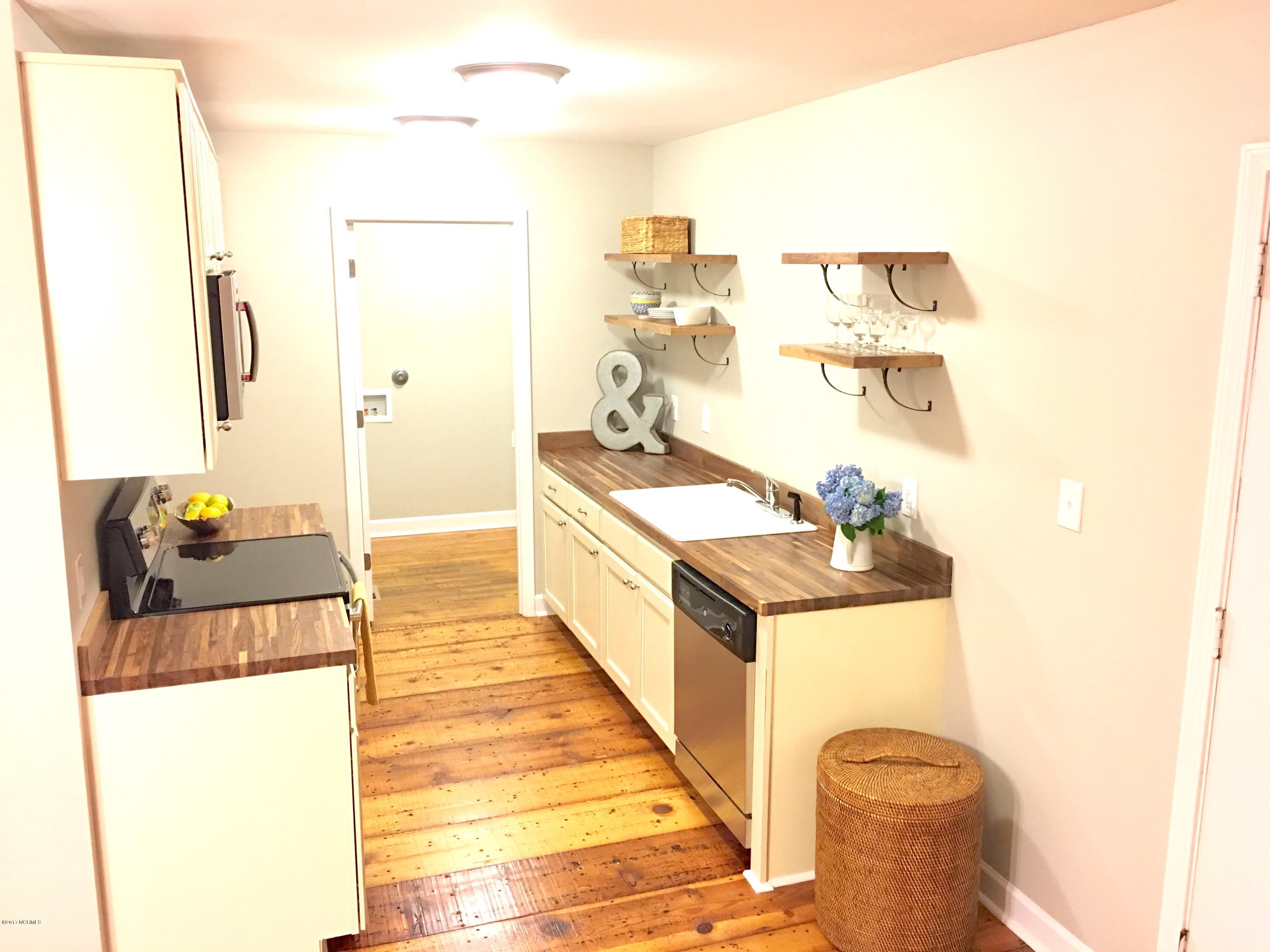 2418 Shirley Road Wilmington, NC 28405 - Photo 7 of 20 FullSizeRender_2
