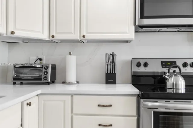 $4,750 | 3255 Florida Boulevard, Palm Beach Gardens, FL 33410