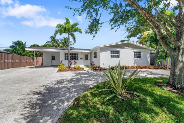 $4,750 | 3255 Florida Boulevard, Palm Beach Gardens, FL 33410