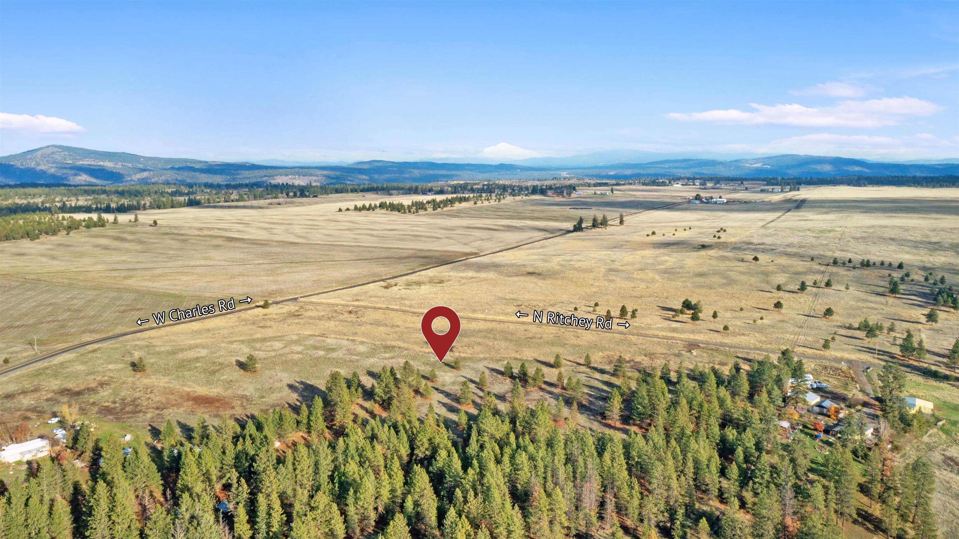 Nine North Ritchey Road Nine Mile Falls, WA 99026 - Photo 3 of 14