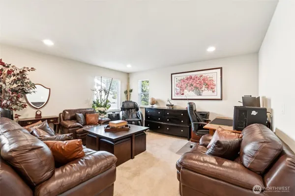 $1,199,999 | 20916 13th Avenue West, Lynnwood, WA 98036