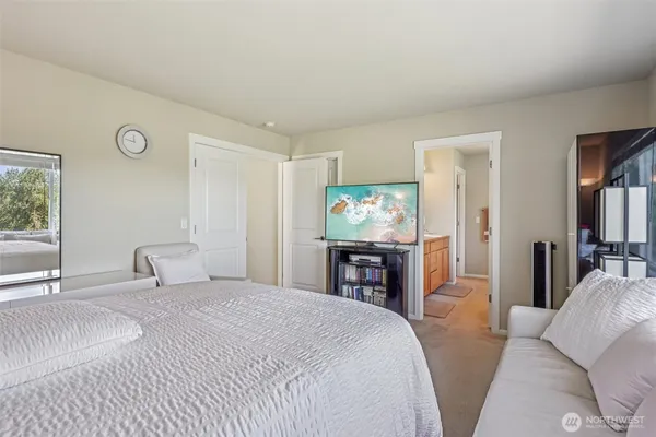 $1,199,999 | 20916 13th Avenue West, Lynnwood, WA 98036