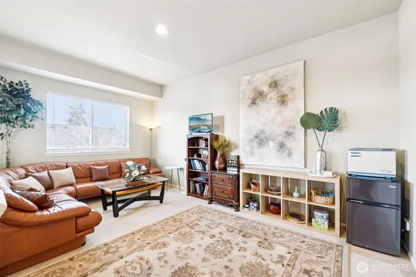 $1,199,999 | 20916 13th Avenue West, Lynnwood, WA 98036