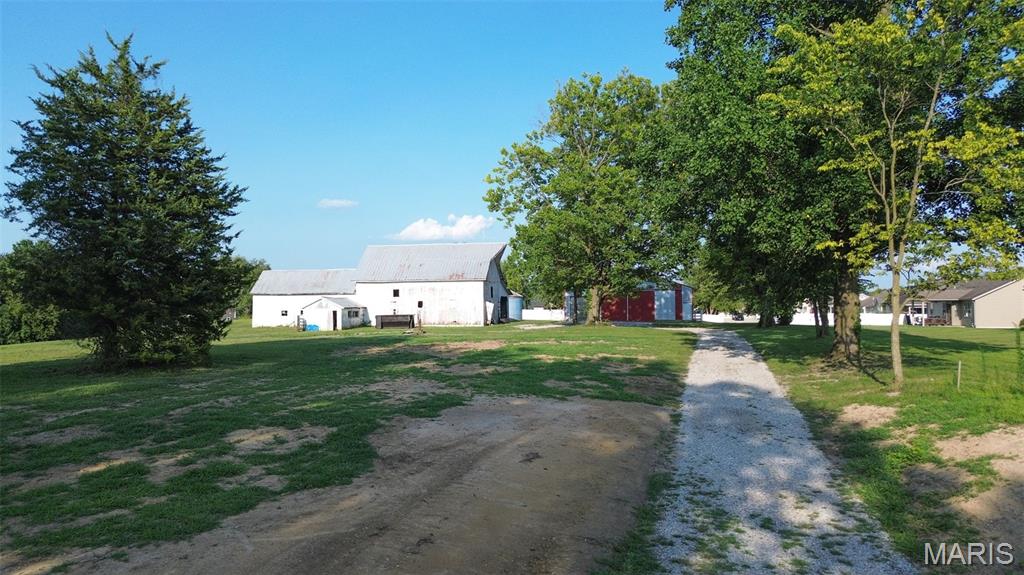 1458 Troy O'Fallon Road Troy, IL 62294 - Photo 17 of 27 Gallery Image 17