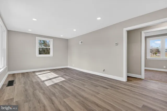 $349,900 | 5960 Clover Road, Harrisburg, PA 17112