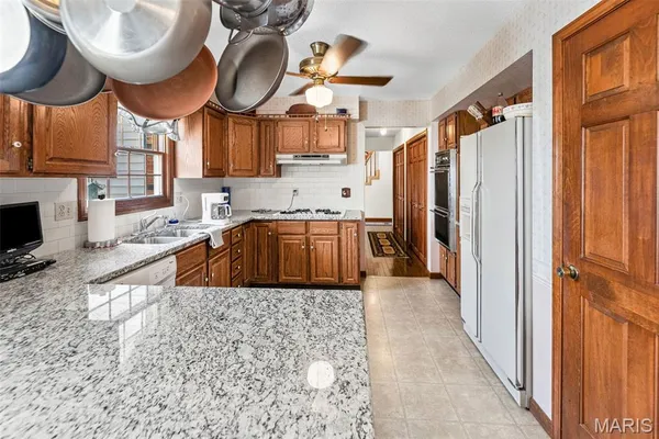 $375,000 | 231 Westglen Drive, Glen Carbon, IL 62034