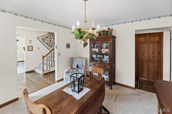 $375,000 | 231 Westglen Drive, Glen Carbon, IL 62034