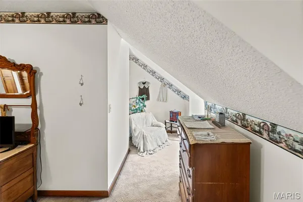 $375,000 | 231 Westglen Drive, Glen Carbon, IL 62034