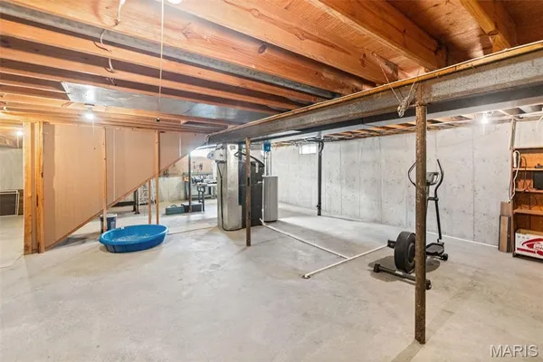 $375,000 | 231 Westglen Drive, Glen Carbon, IL 62034
