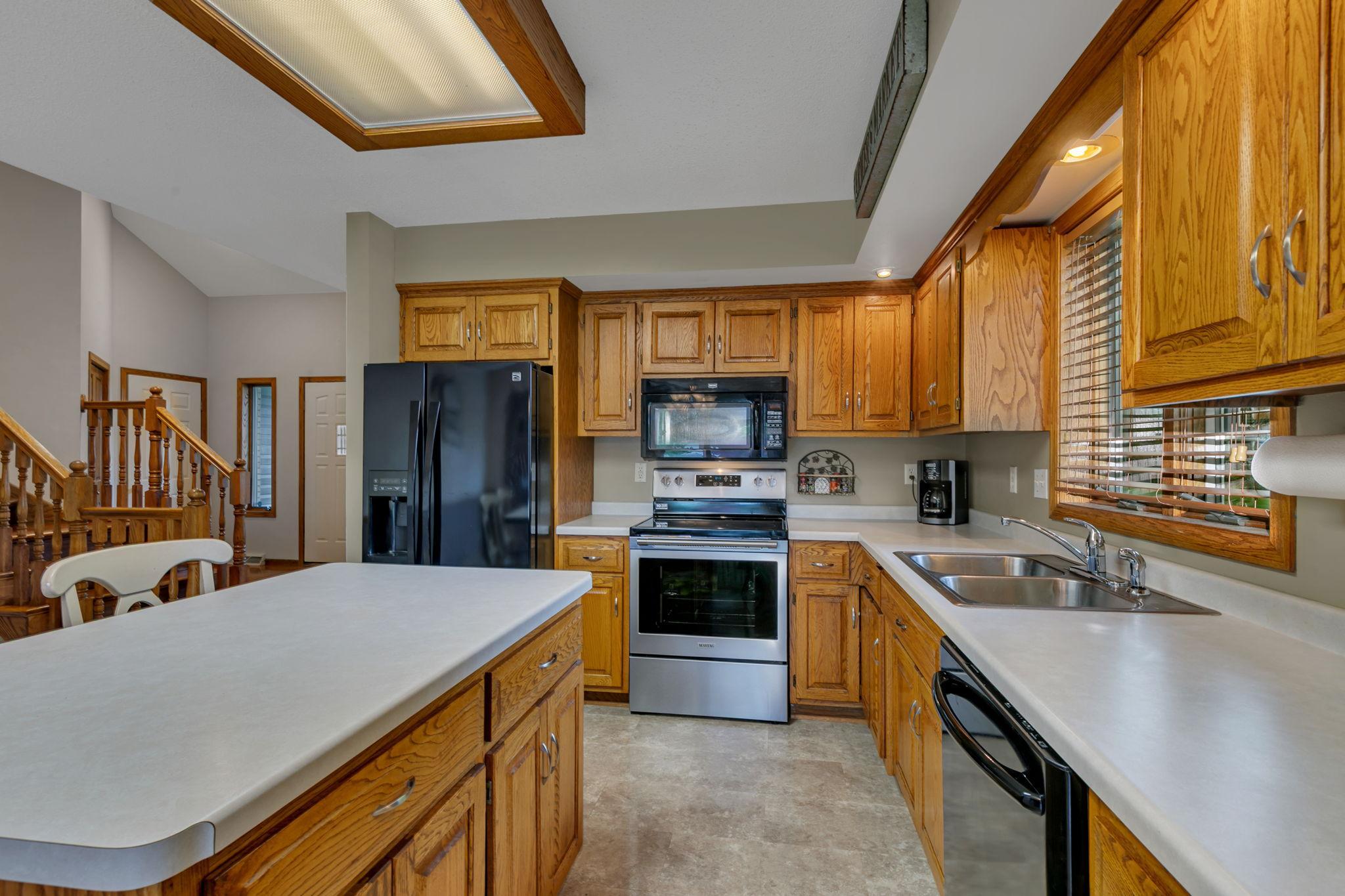 1542 Mulberry Road St. Cloud, MN 56303 - Photo 3 of 40