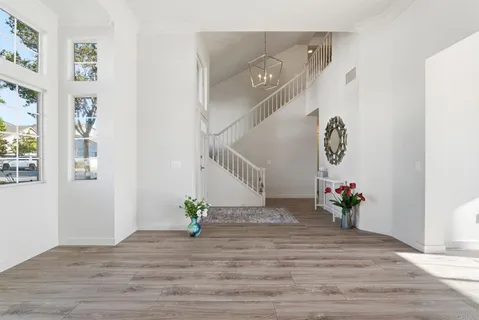 a view of entryway and hall