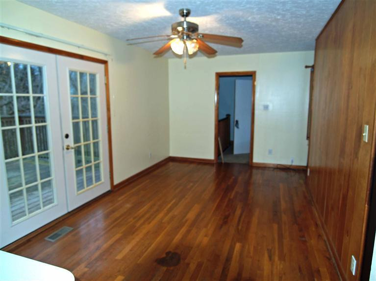 416 Riddell Court Irvine, KY 40336 - Photo 10 of 15 Photo 10