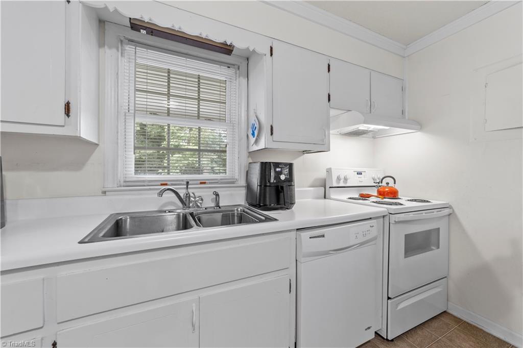 2353 Cooper Road Graham, NC 27253 - Photo 28 of 34 Gallery Image 28