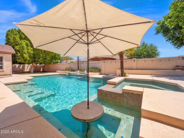 a view of house with garden