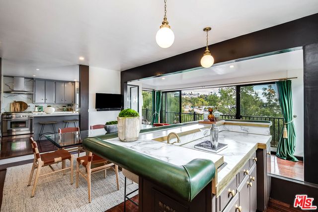 $9,500 | 9234 Kinglet Drive, Los Angeles, CA 90069