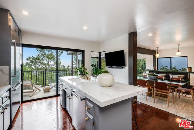 $9,500 | 9234 Kinglet Drive, Los Angeles, CA 90069