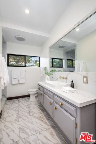 $9,500 | 9234 Kinglet Drive, Los Angeles, CA 90069