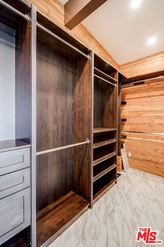 $9,500 | 9234 Kinglet Drive, Los Angeles, CA 90069