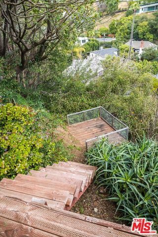 $9,500 | 9234 Kinglet Drive, Los Angeles, CA 90069