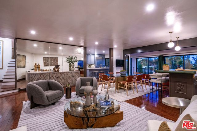 $9,500 | 9234 Kinglet Drive, Los Angeles, CA 90069