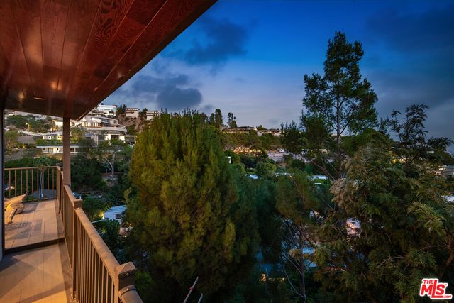 $9,500 | 9234 Kinglet Drive, Los Angeles, CA 90069