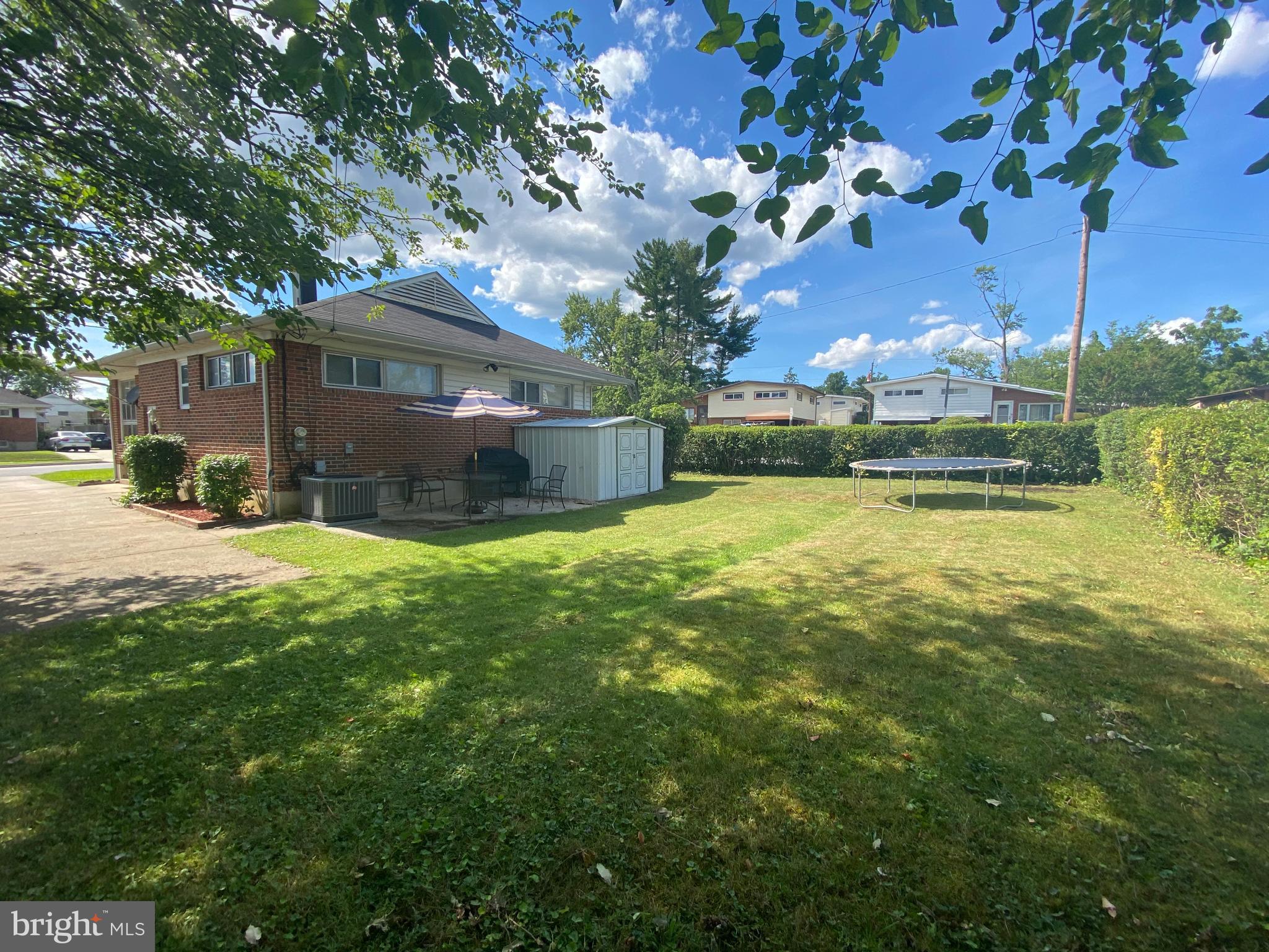7424 Sudbrook Road Baltimore, MD 21208 - Photo 3 of 38