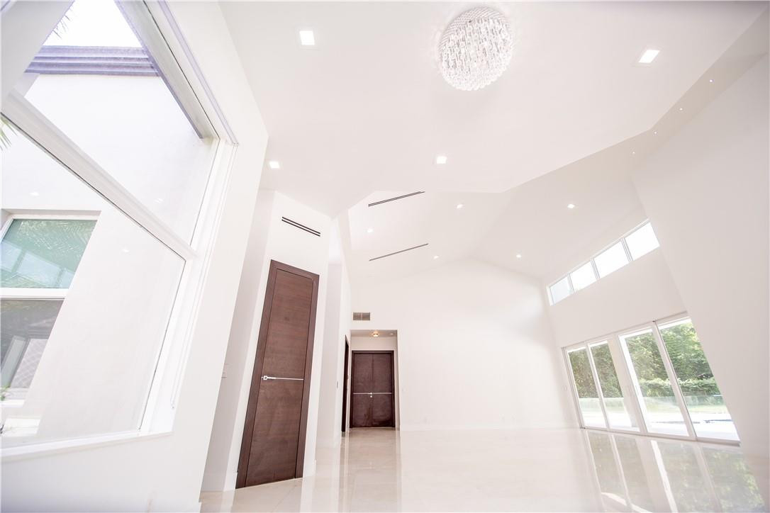 2725 Hackney Road Weston, FL 33331 - Photo 11 of 57 Photo 11