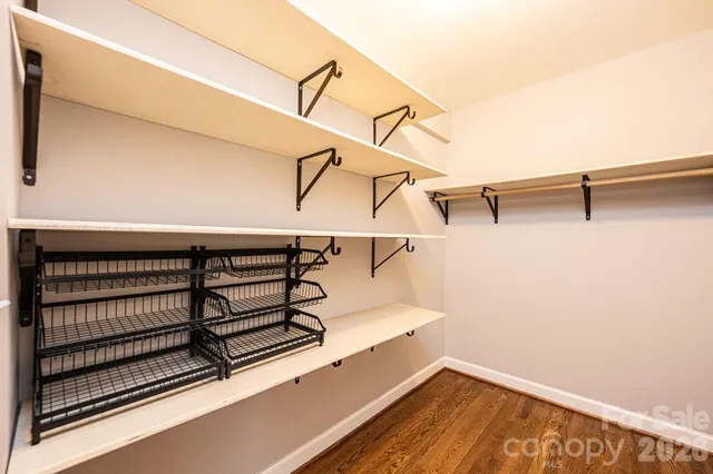 $789,900 | 3020 Pooveys Chapel Church Road, Hudson, NC 28638