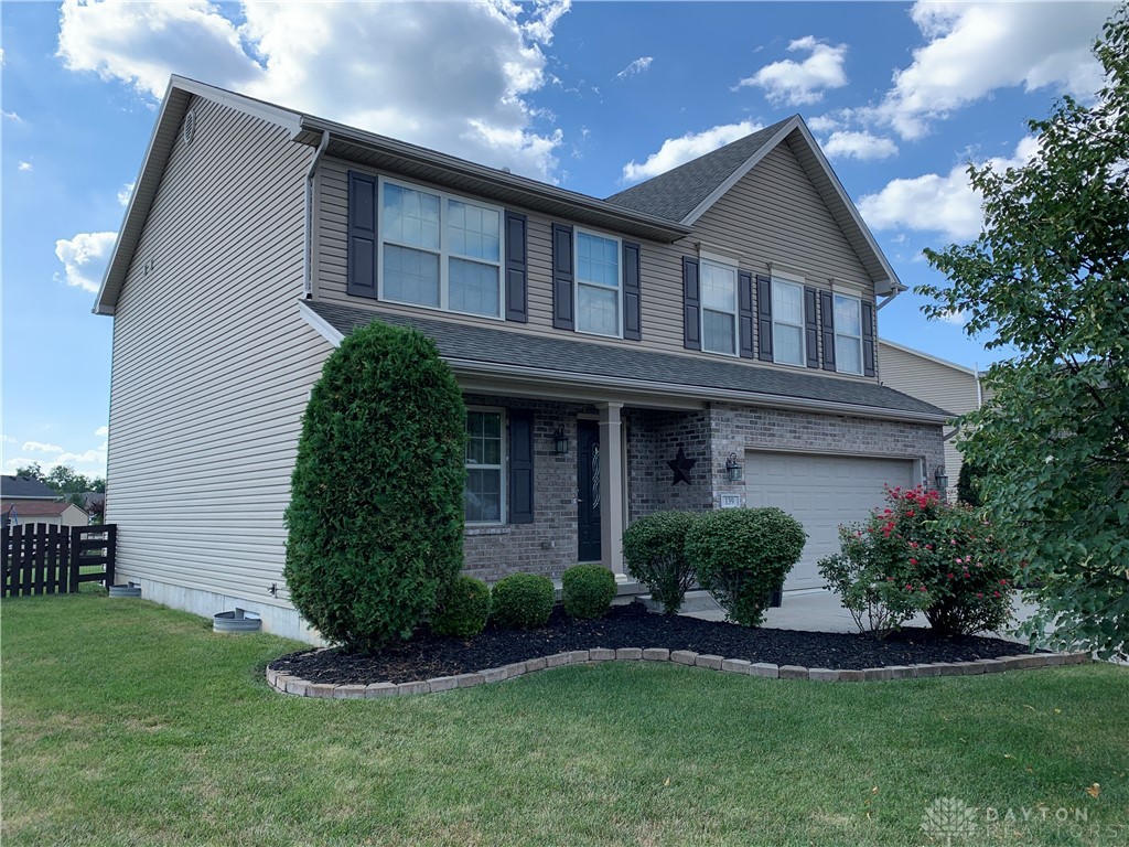 139 Timber Ridge Drive Carlisle, OH 45005 - Photo 1 of 44 Front Left House