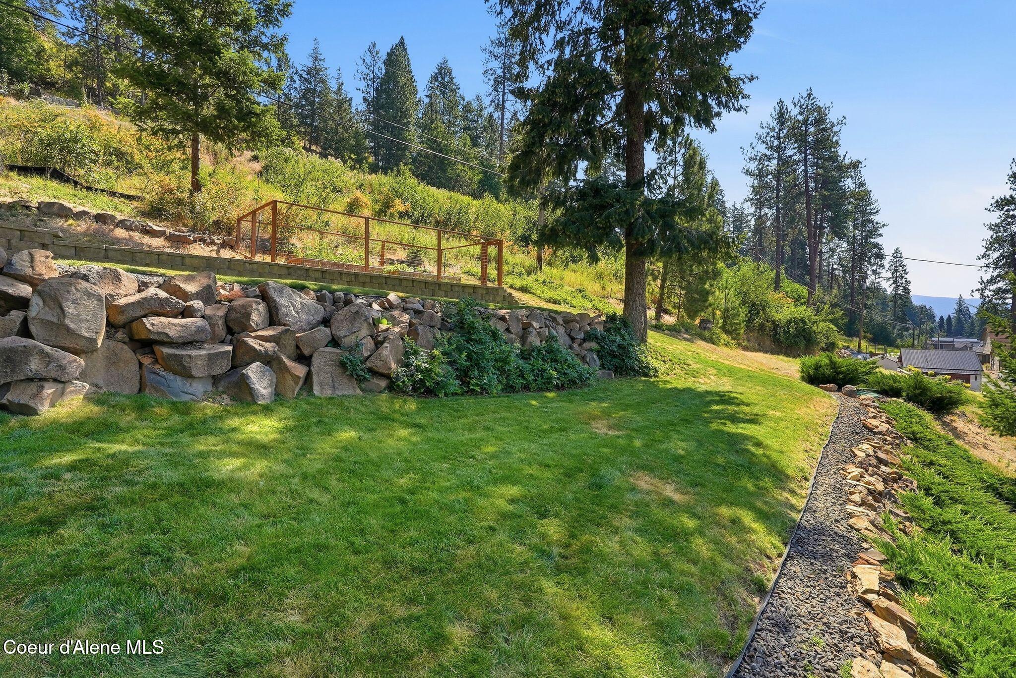 2212 South Silver Beach Road Coeur D'Alene, ID 83814 - Photo 85 of 112 Garden