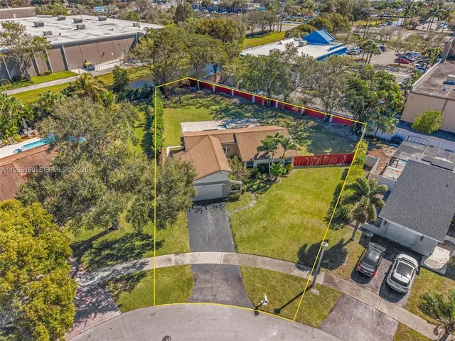 $3,500 | 3802 Northwest 1st Place, Deerfield Beach, FL 33442