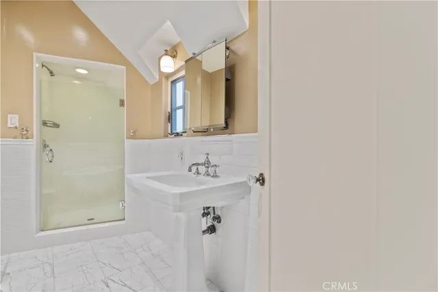 $11,000 | 1637 Don Carlos Avenue, Glendale, CA 91208