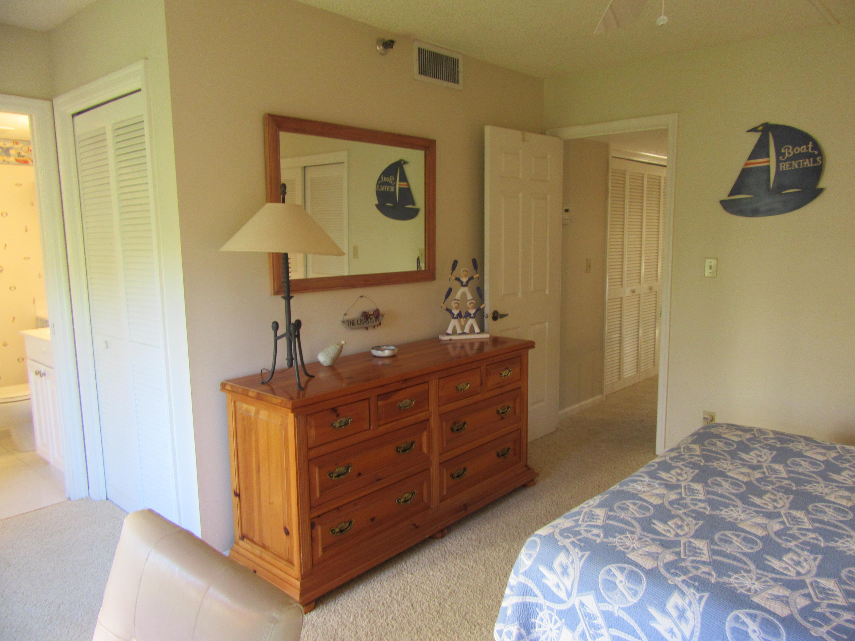 364 Golfview Road, Unit 401 North Palm Beach, FL 33408 - Photo 24 of 28 Second bedroom