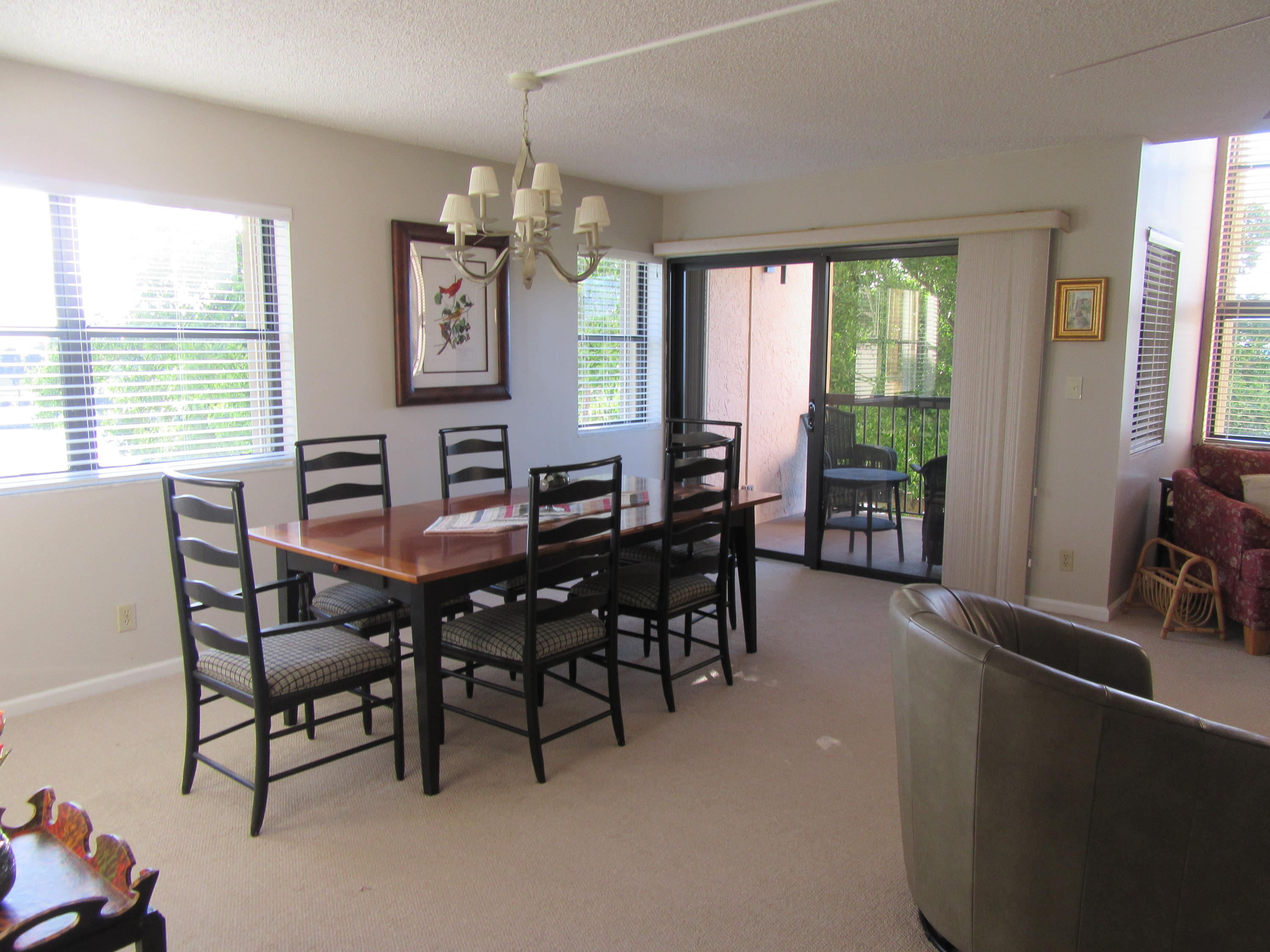 364 Golfview Road, Unit 401 North Palm Beach, FL 33408 - Photo 6 of 28 Dining room