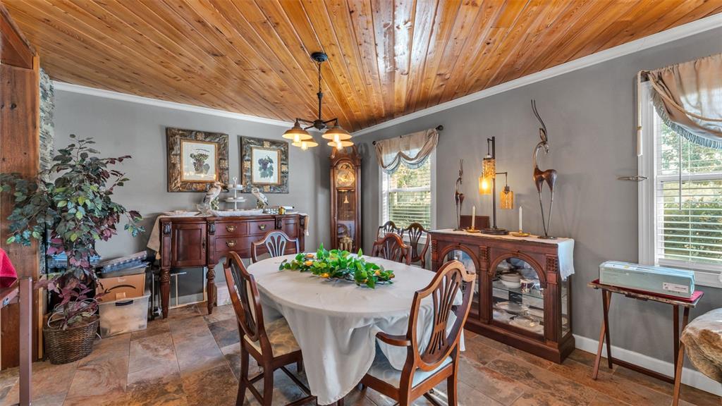 3830 Clubhouse Road Lakeland, FL 33812 - Photo 8 of 42