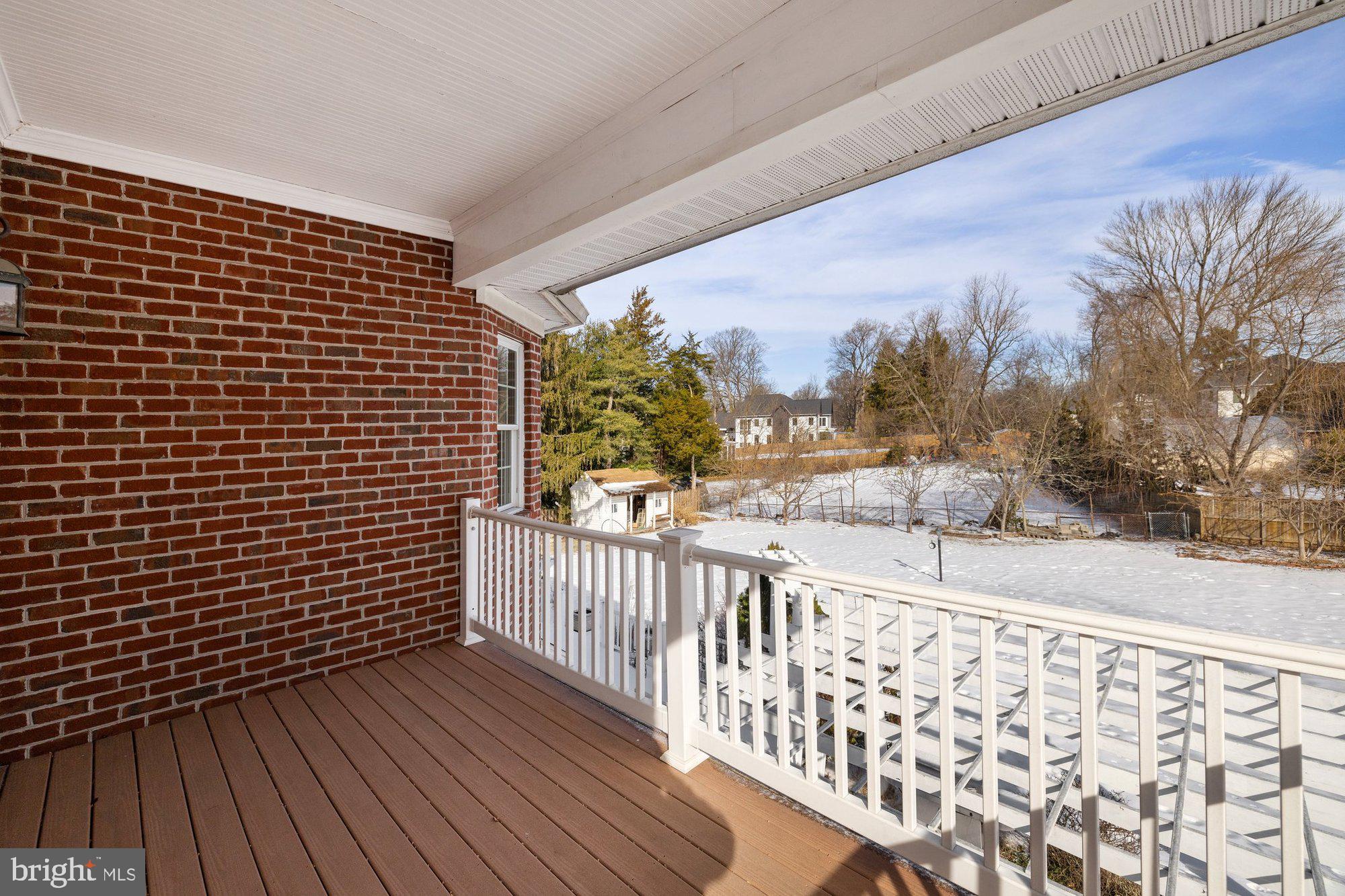 10102 Vale Road Vienna, VA 22181 - Photo 44 of 110