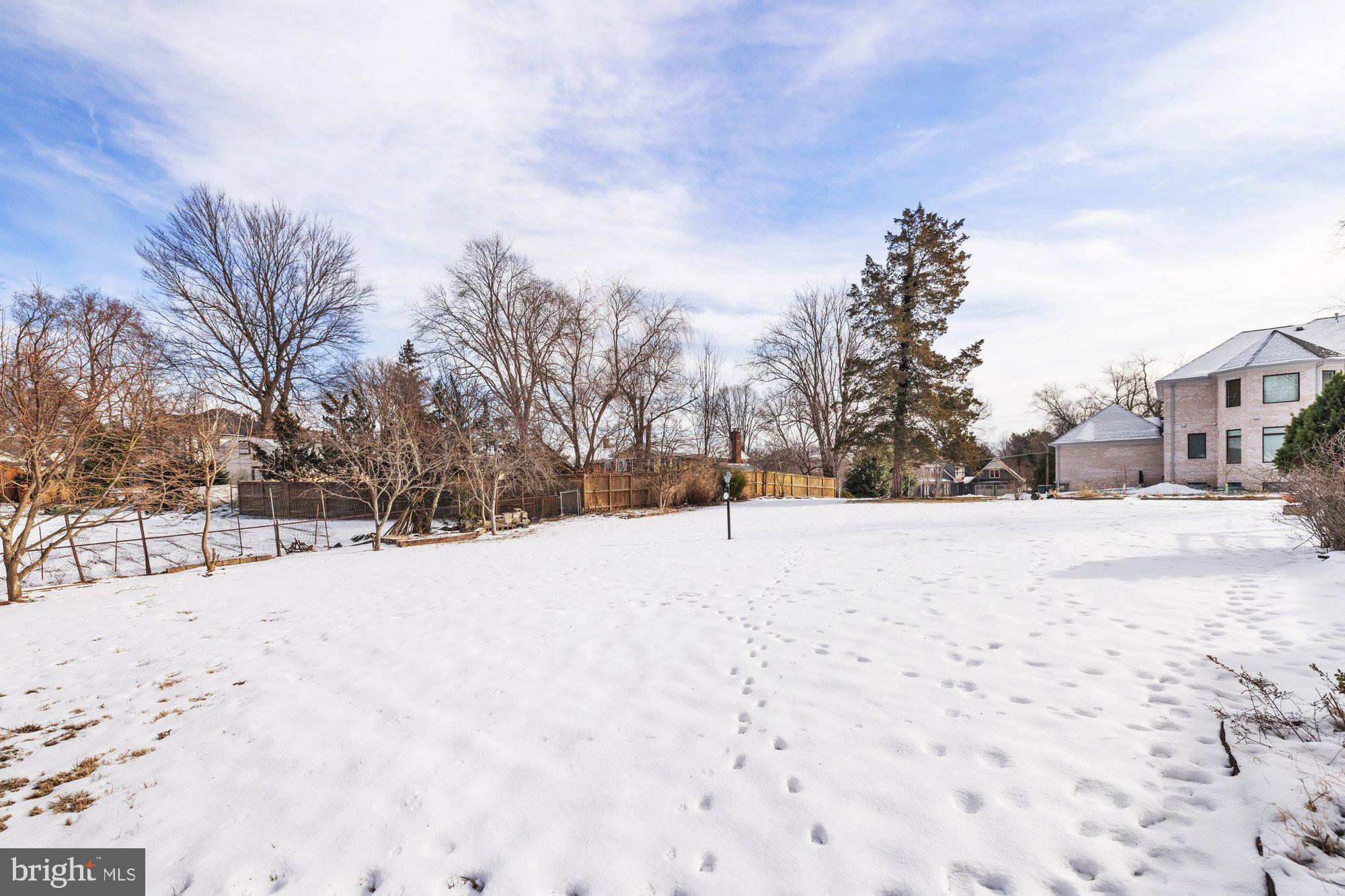 10102 Vale Road Vienna, VA 22181 - Photo 93 of 110