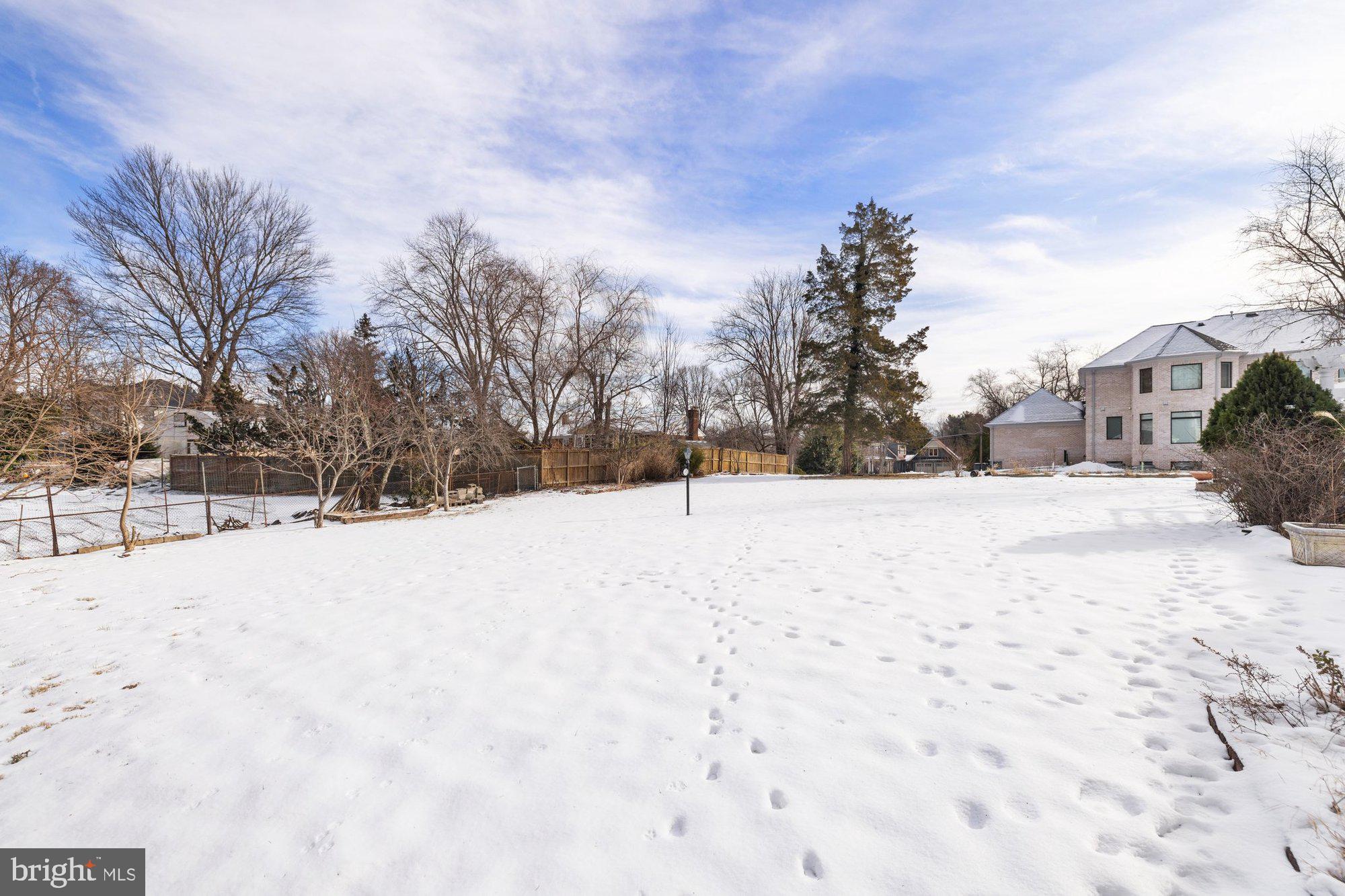 10102 Vale Road Vienna, VA 22181 - Photo 94 of 110