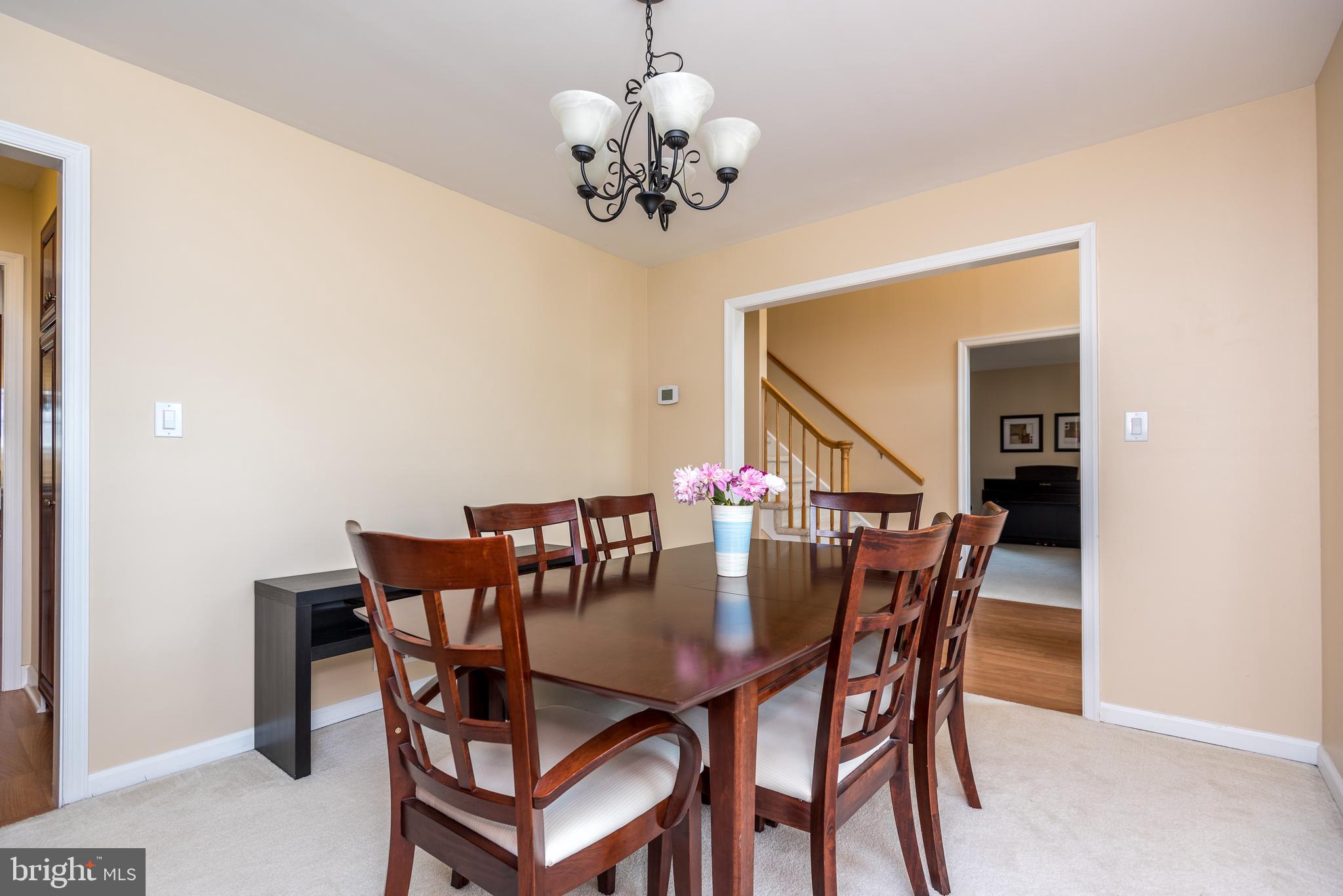 36 Ludlow Road Yardley, PA 19067 - Photo 8 of 38 Dining Room