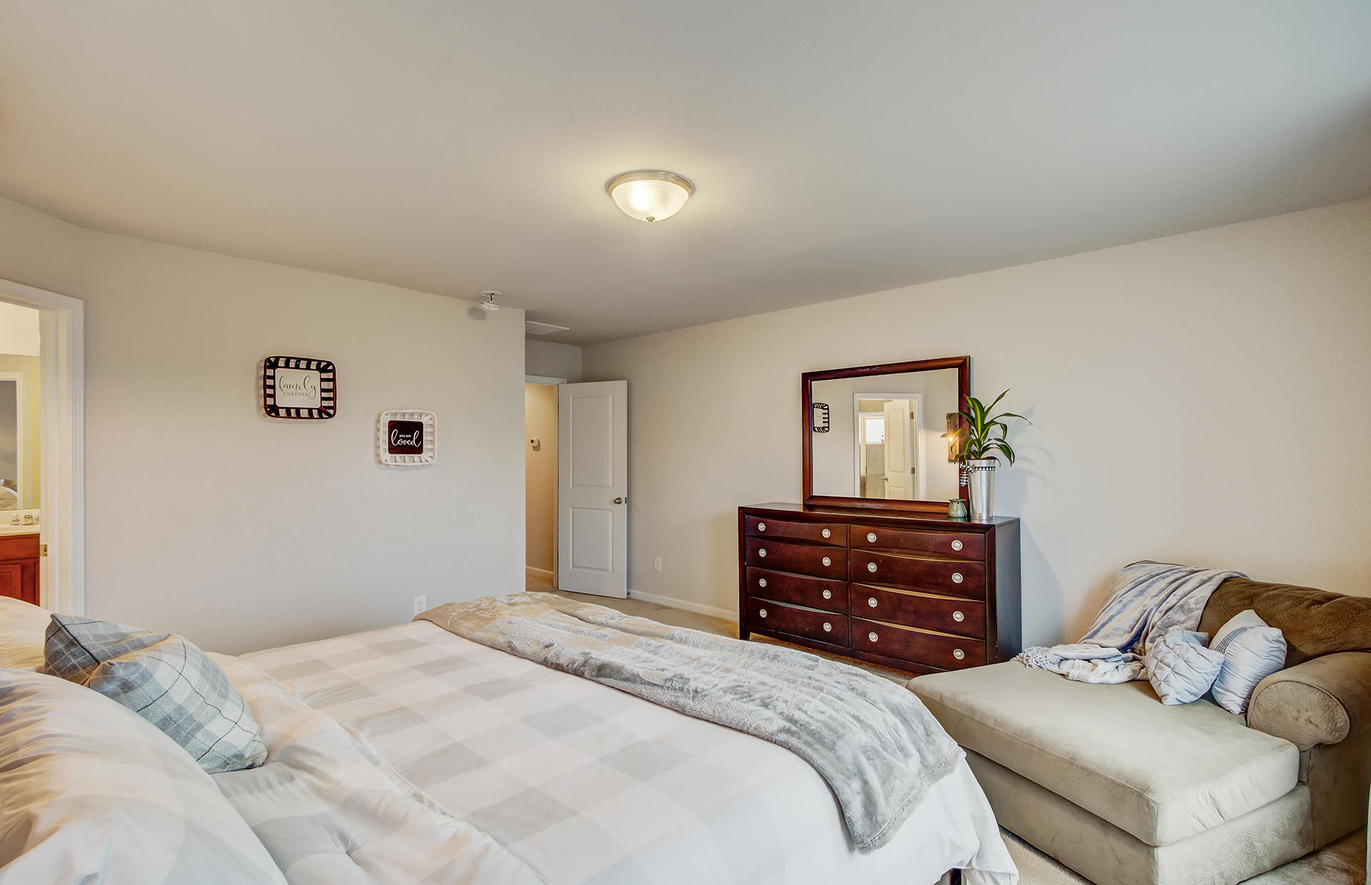 133 Cypress Plantation Road Moncks Corner, SC 29461 - Photo 24 of 35 Master Bedoom