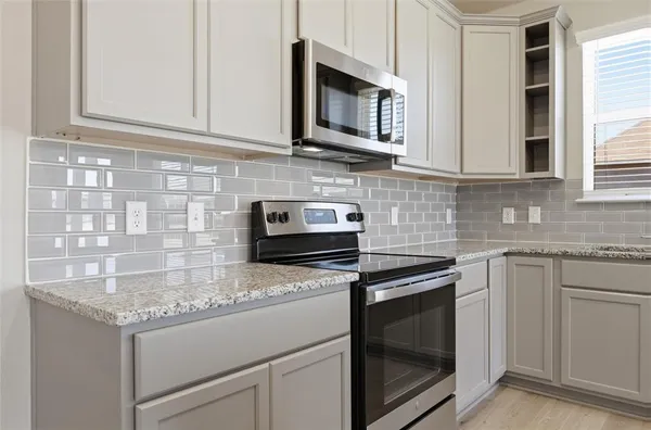 $294,500 | 11513 Ullrich Court, Lorena, TX 76655