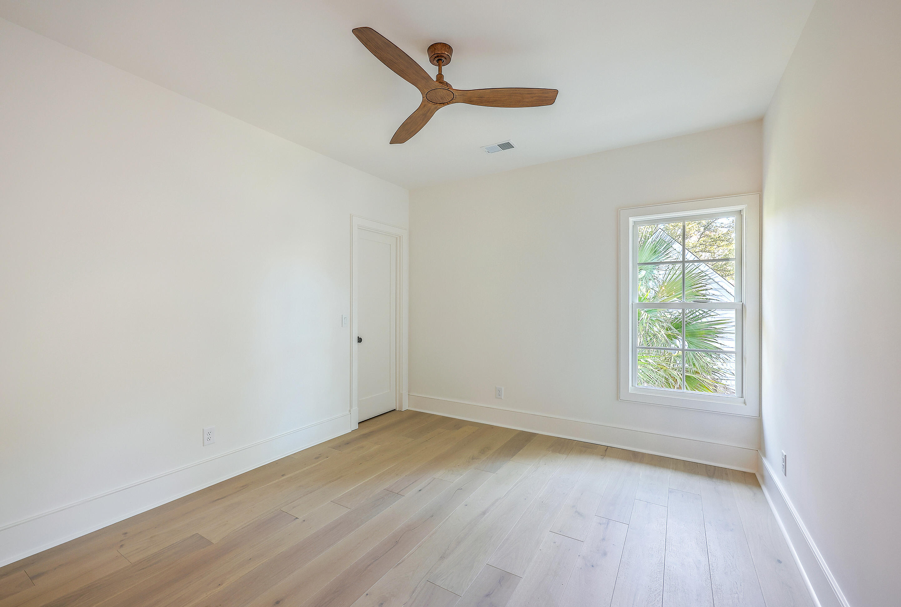 755 Adluh Street Mount Pleasant, SC 29464 - Photo 12 of 64 BR 4