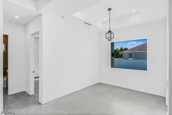 $3,000 | 512 Northwest 35th Place, Cape Coral, FL 33993