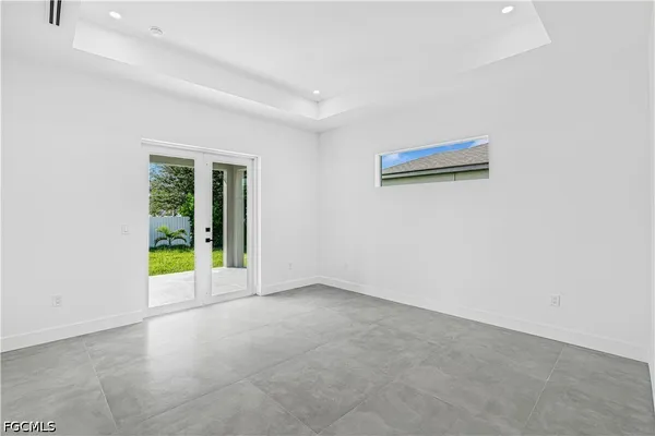 $3,000 | 512 Northwest 35th Place, Cape Coral, FL 33993