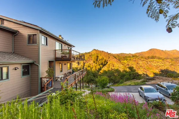 $1,900,000 | Undisclosed Address, Topanga, CA 90290