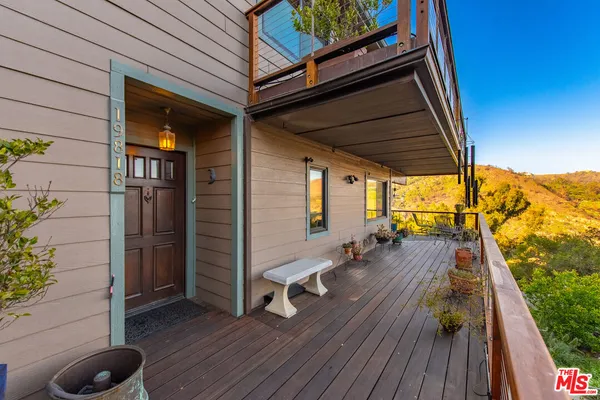 $1,900,000 | Undisclosed Address, Topanga, CA 90290