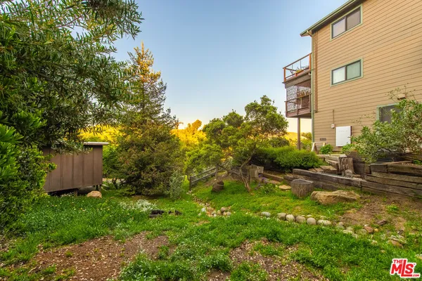 $1,900,000 | Undisclosed Address, Topanga, CA 90290