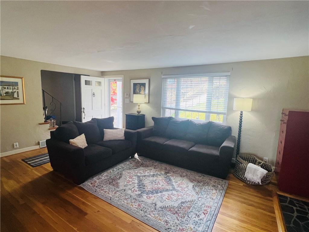 153 Fairfax Road Pittsburgh, PA 15221 - Photo 5 of 32 Gallery Image 5