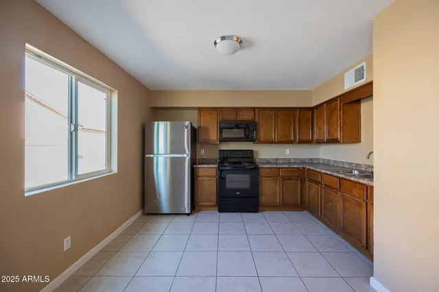 $1,495 | 2713 East Jones Avenue, Unit 2, Phoenix, AZ 85040