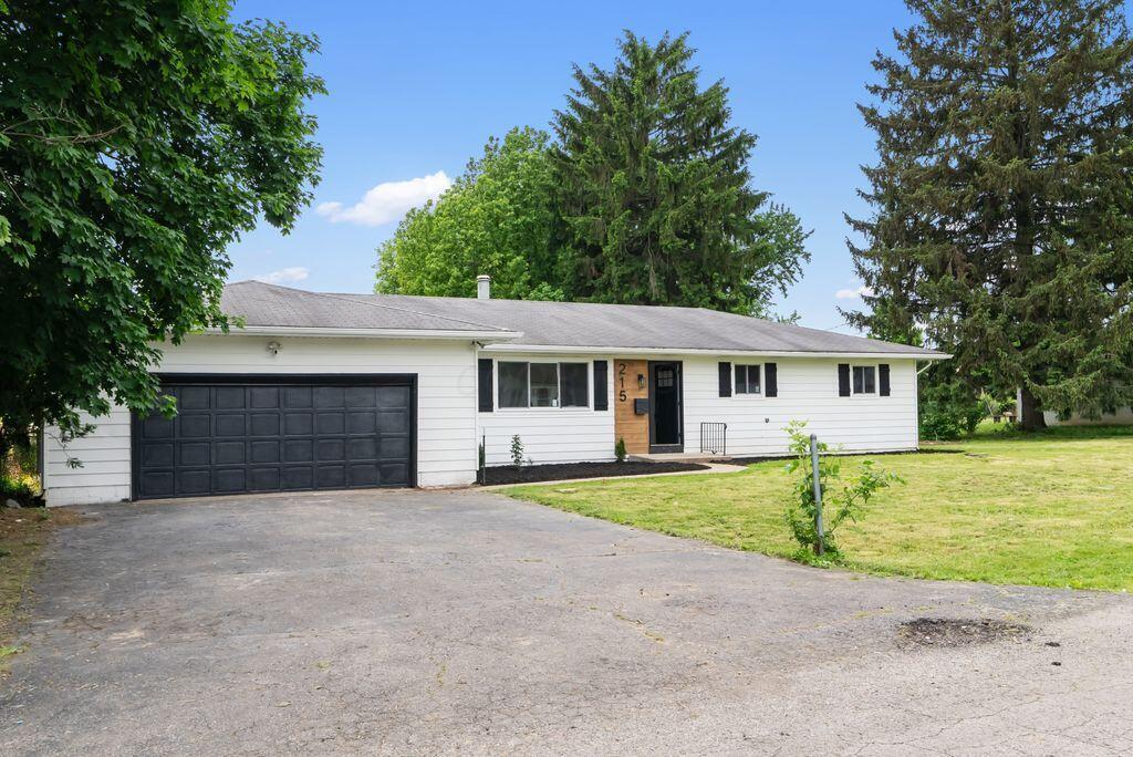 215 Stockbridge Road Columbus, OH 43207 - Photo 2 of 41 R 215 Stockbridge 00002-Edit